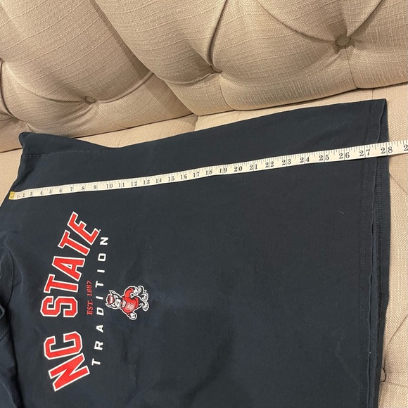 NC State Shirt by Gildan Men’s XL Wolfpack Tradition Ultra Cotton Shirt Black - Picture 11 of 12